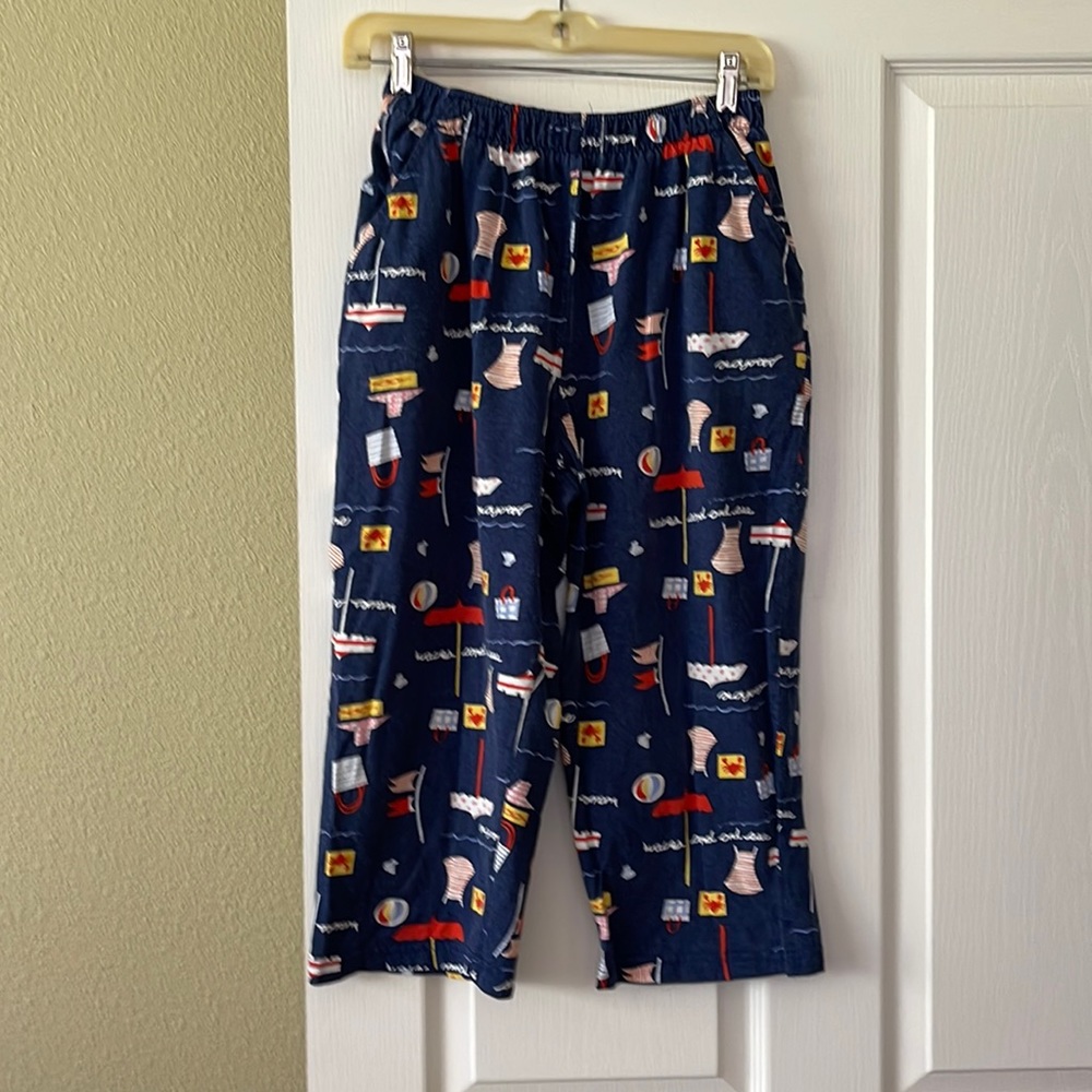 Women’s Capri Pants